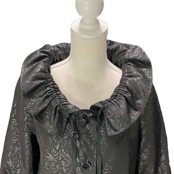 Ports International Damask High Ruffle Neck Button Front Light Jacket Black Sz 6 - Picture 4 of 6